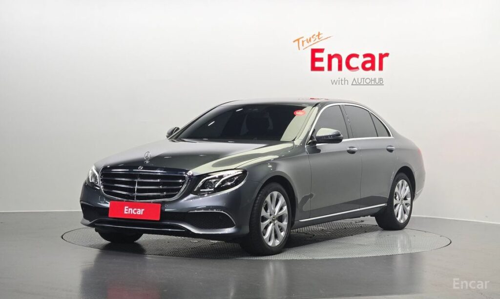 Mercedes-Benz E-Class 2020