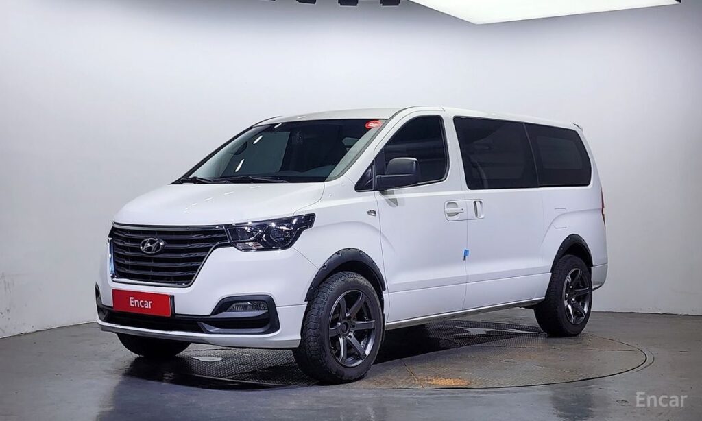 Hyundai Starex 2021
