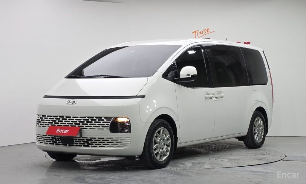 Hyundai Staria 2022