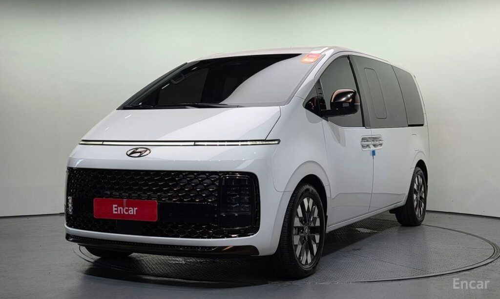 Hyundai Staria 2023