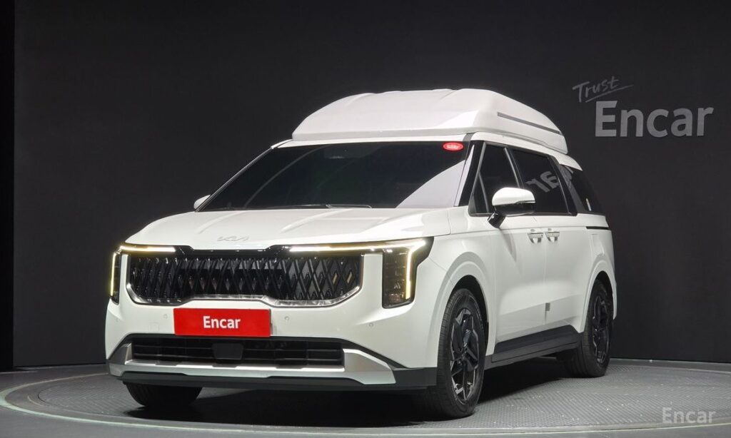 Kia Canival 2024