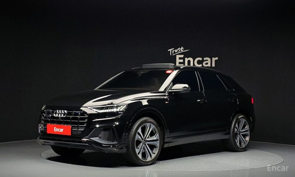 Audi Q8 2023