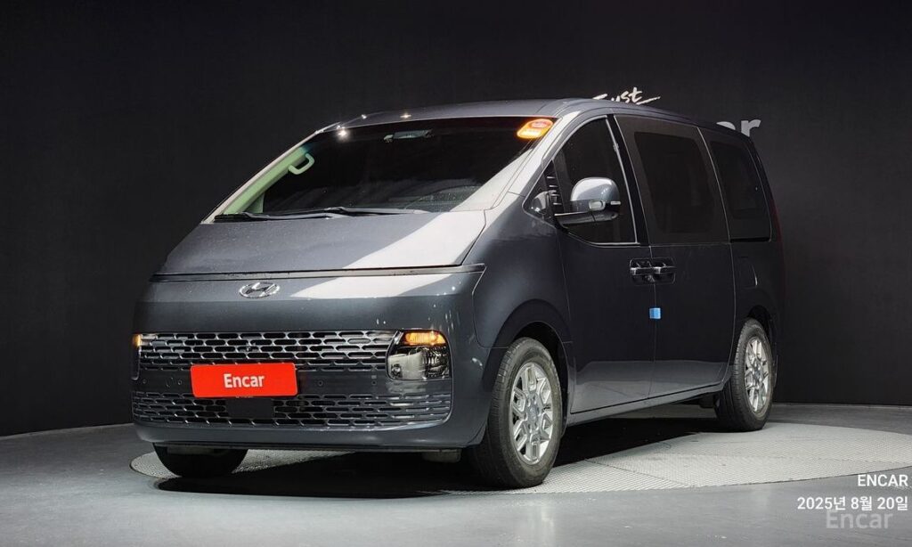 Hyundai Staria 2022