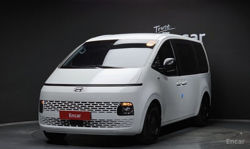 Hyundai Staria 2022