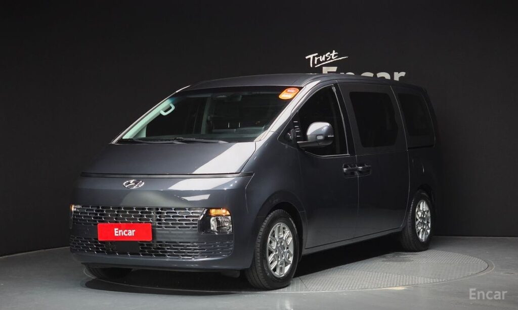 Hyundai Staria 2023