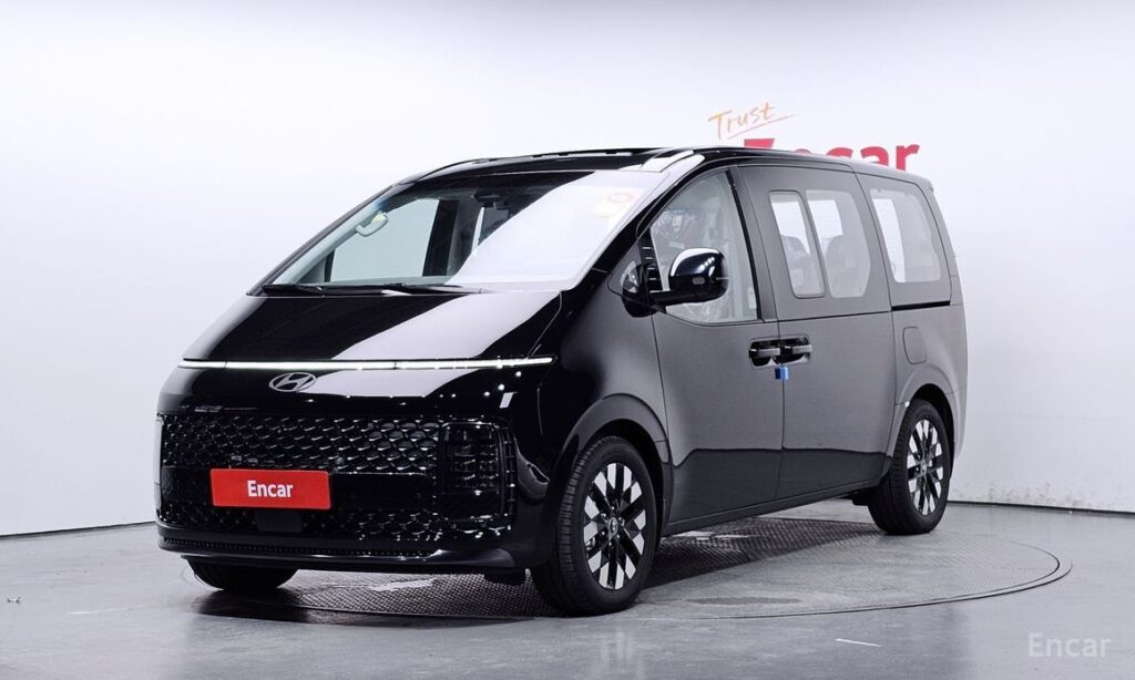 Hyundai Staria 2025