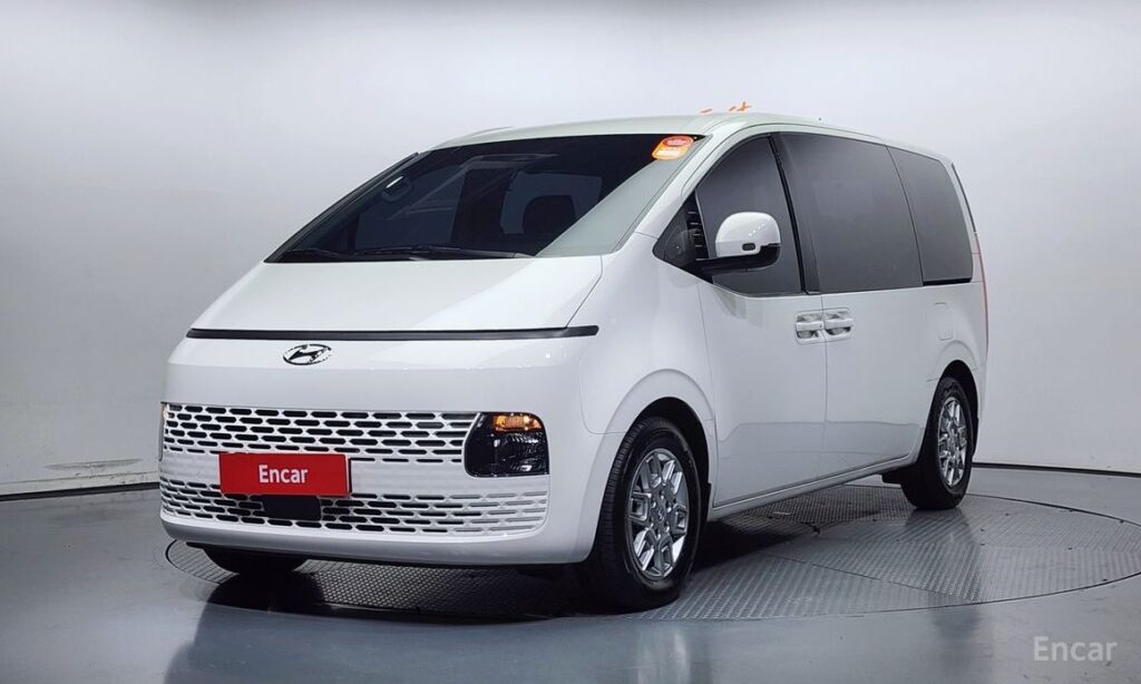 Hyundai Staria 2022