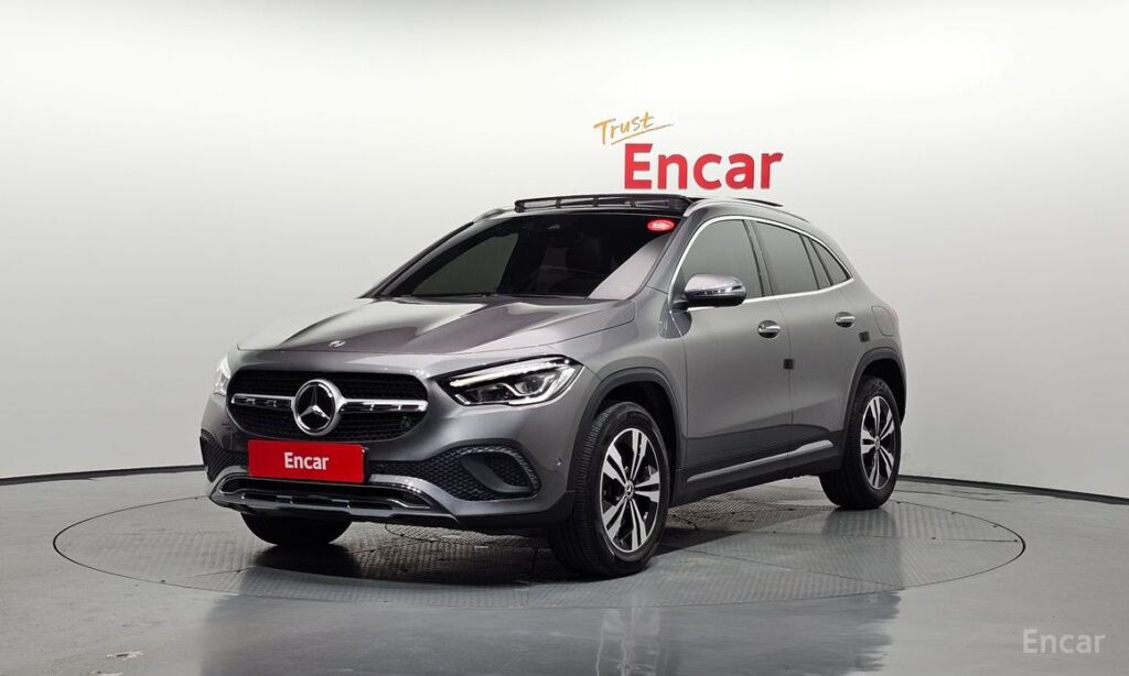 Mercedes-Benz GLA-Class 2021