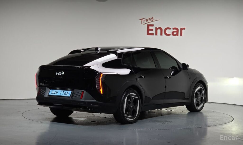 Kia EV4 2026