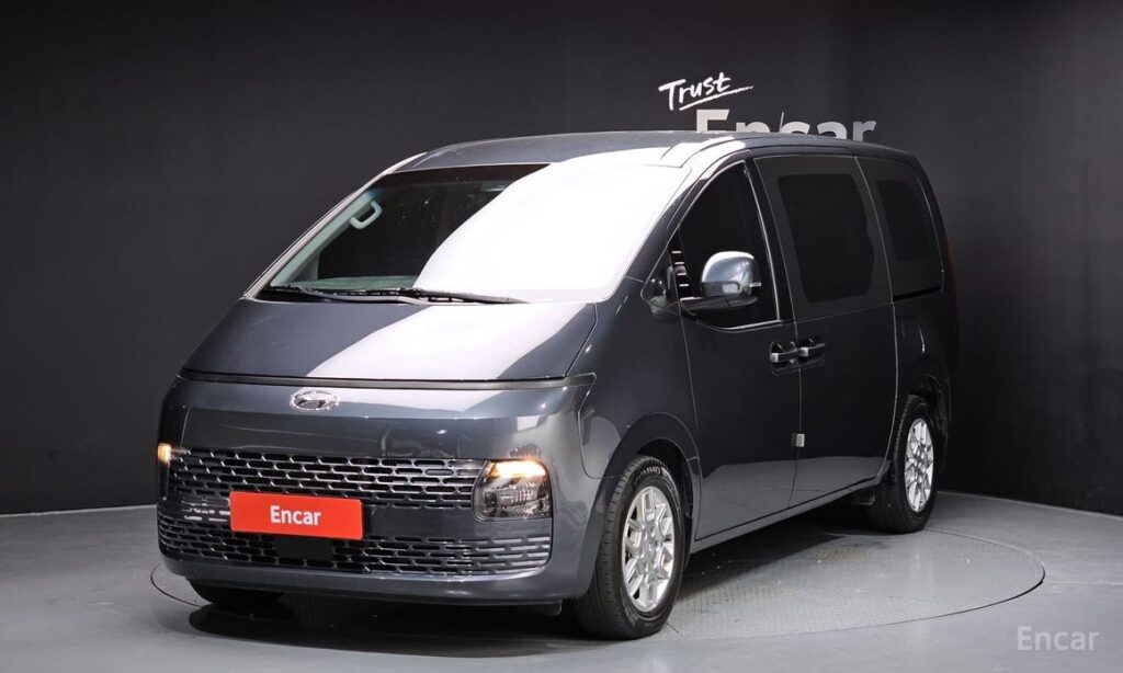 Hyundai Staria 2022