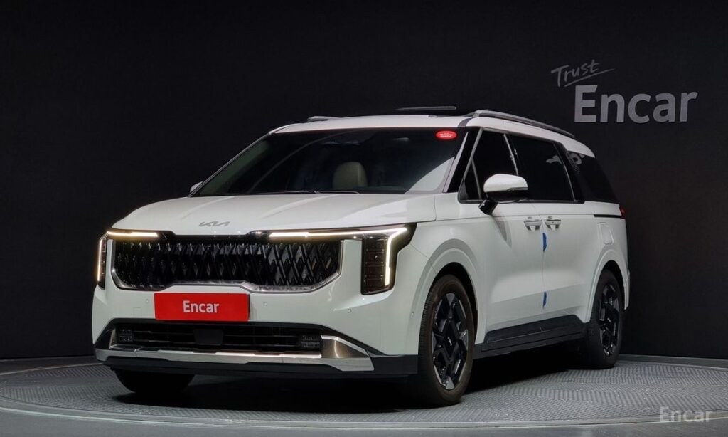Kia Canival 2025