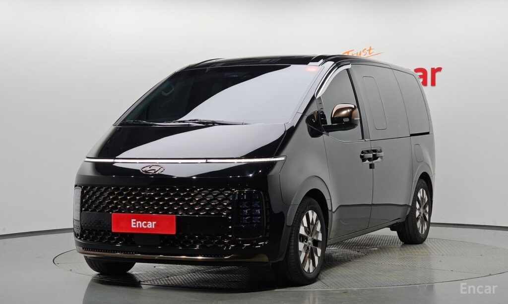 Hyundai Staria 2024