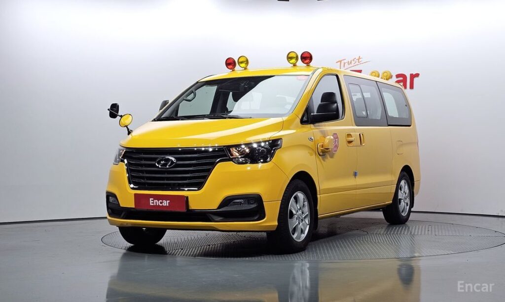 Hyundai Starex 2021
