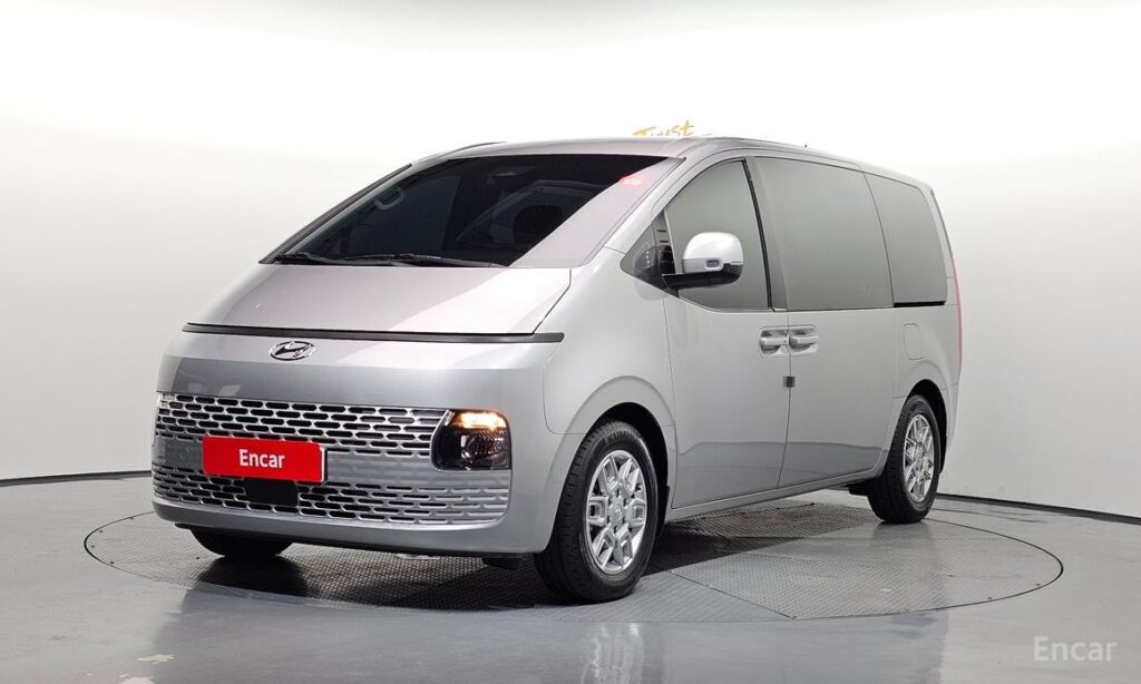 Hyundai Staria 2022