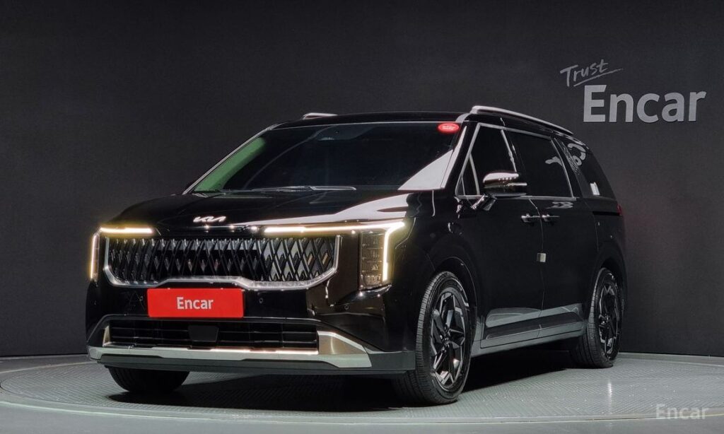 Kia Canival 2024