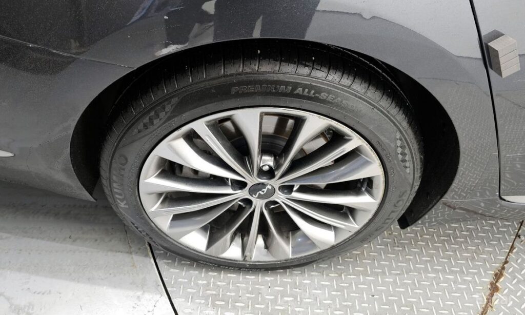 Фото автомобиля