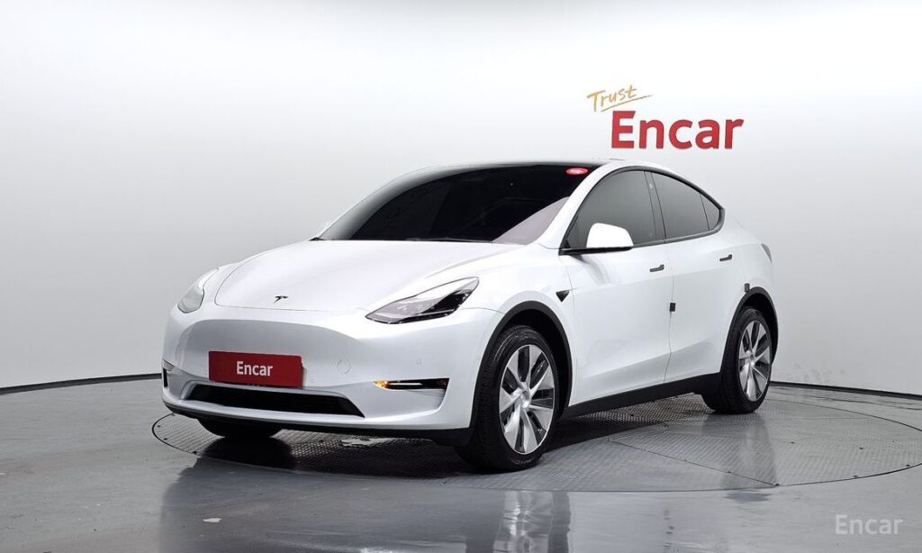 Tesla Model Y 2022