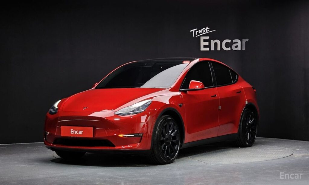 Tesla Model Y 2021