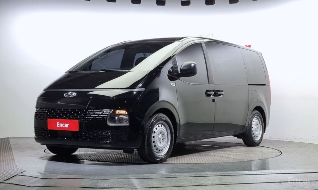 Hyundai Staria 2022