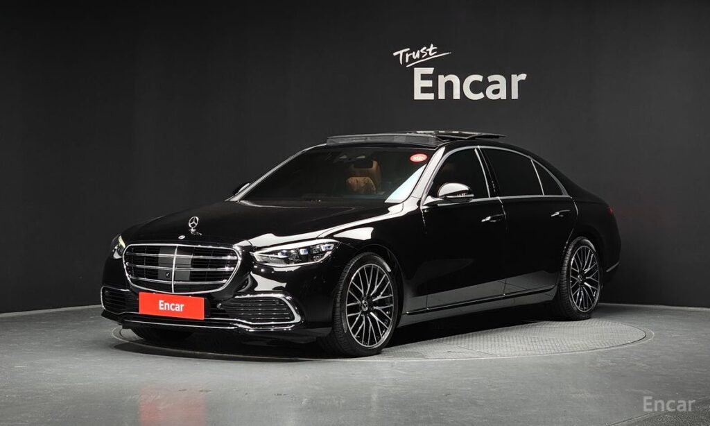 Mercedes-Benz S-Class 2023