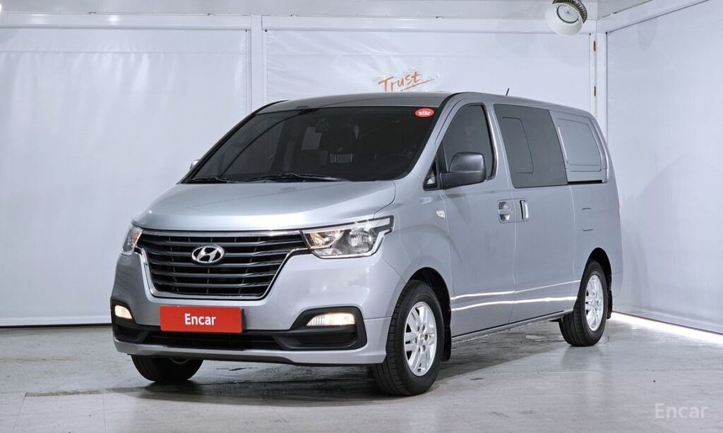Hyundai Starex 2020