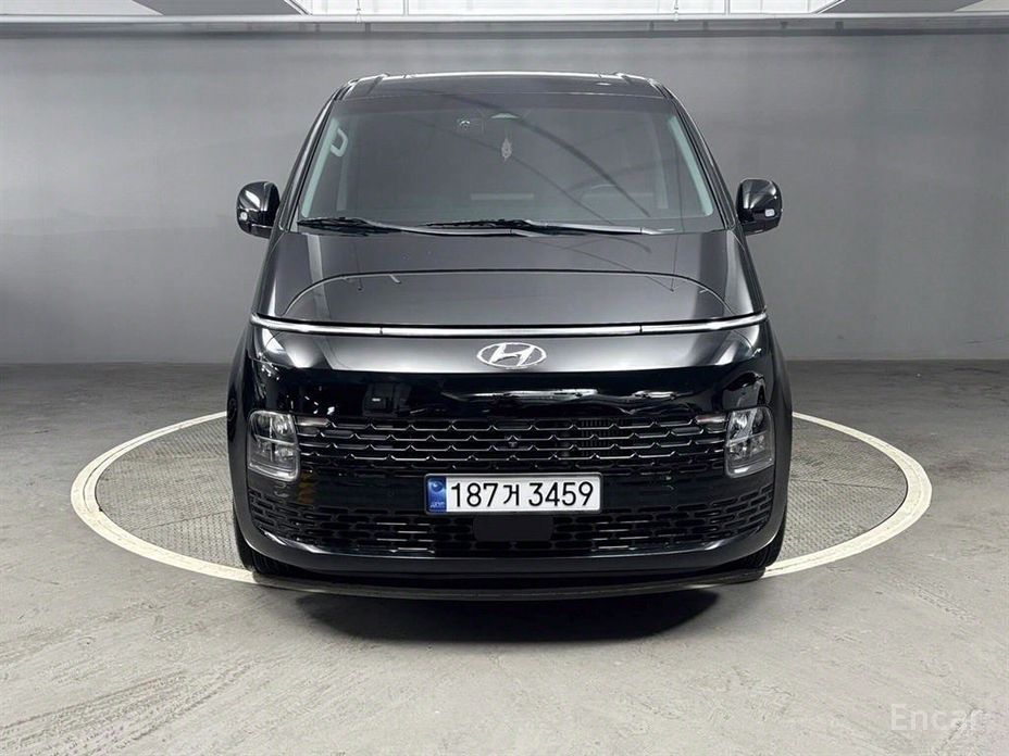 Hyundai Staria 2023