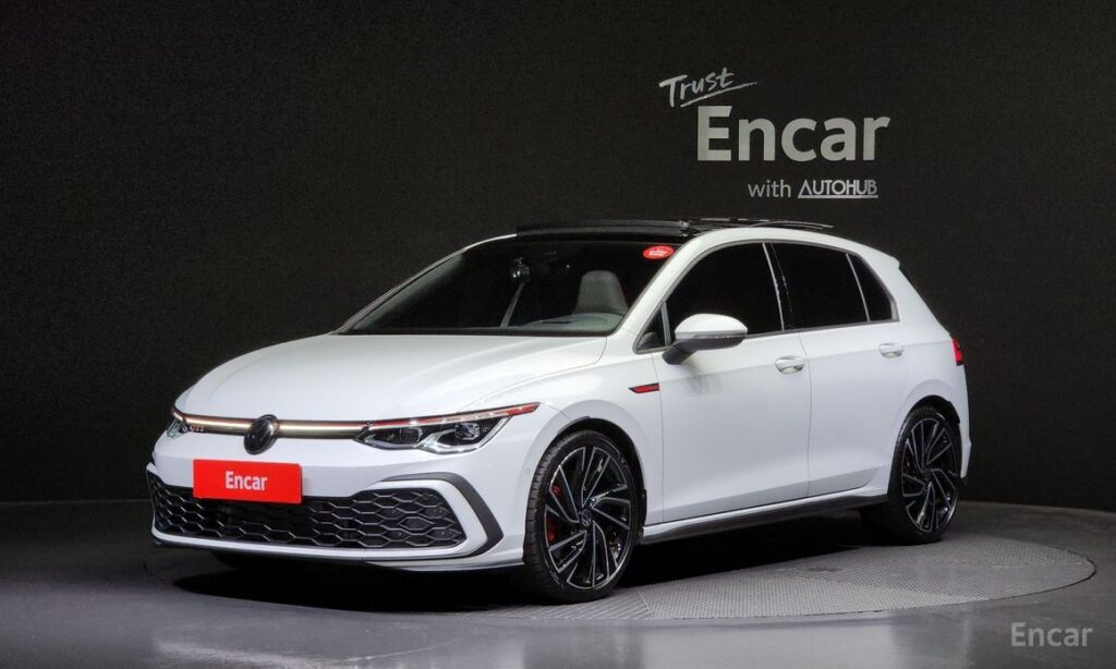 Volkswagen Golf 2024
