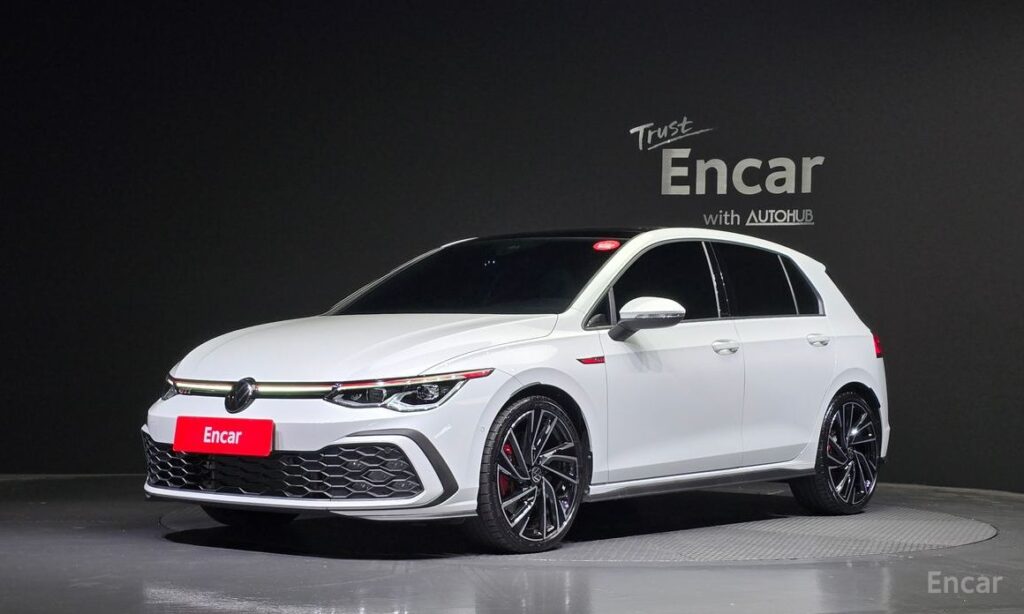 Volkswagen Golf 2024