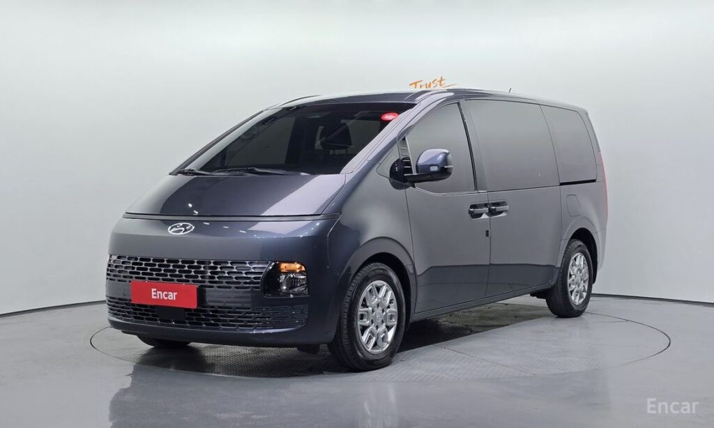 Hyundai Staria 2024