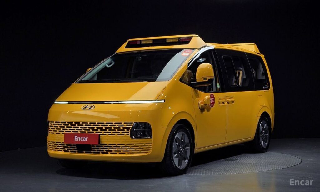 Hyundai Staria 2024