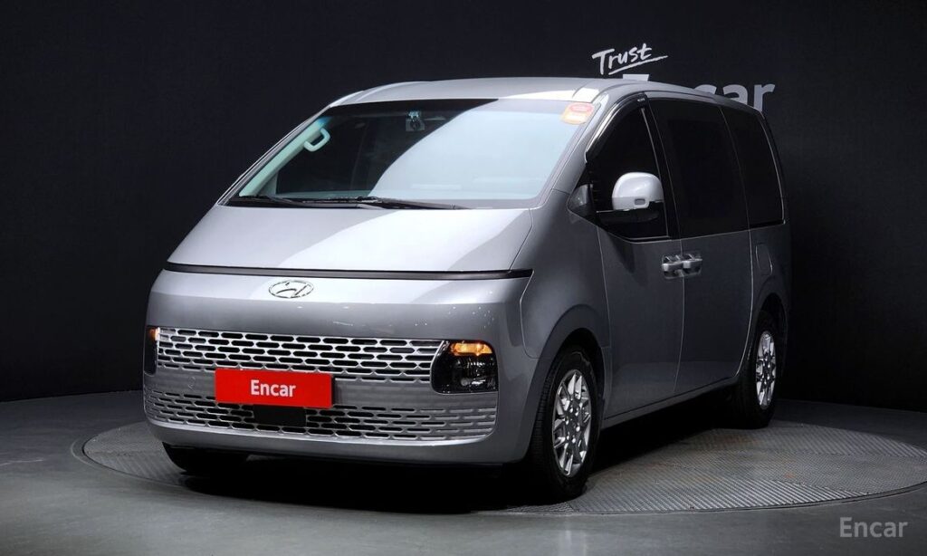 Hyundai Staria 2022