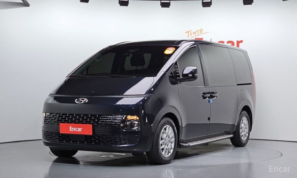 Hyundai Staria 2023