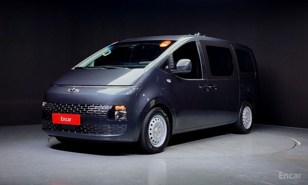Hyundai Staria 2022