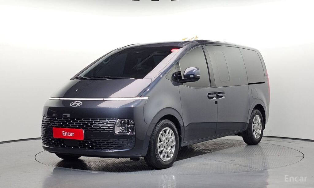 Hyundai Staria 2025