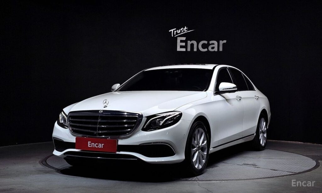 Mercedes-Benz E-Class 2020