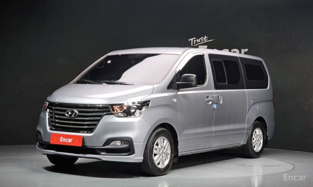 Hyundai Starex 2021