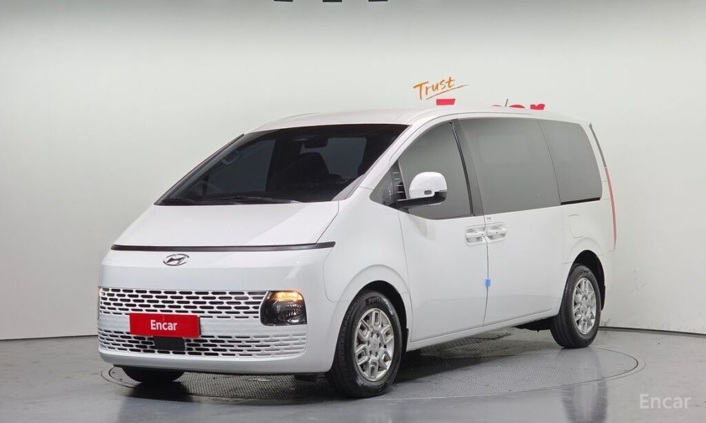 Hyundai Staria 2022