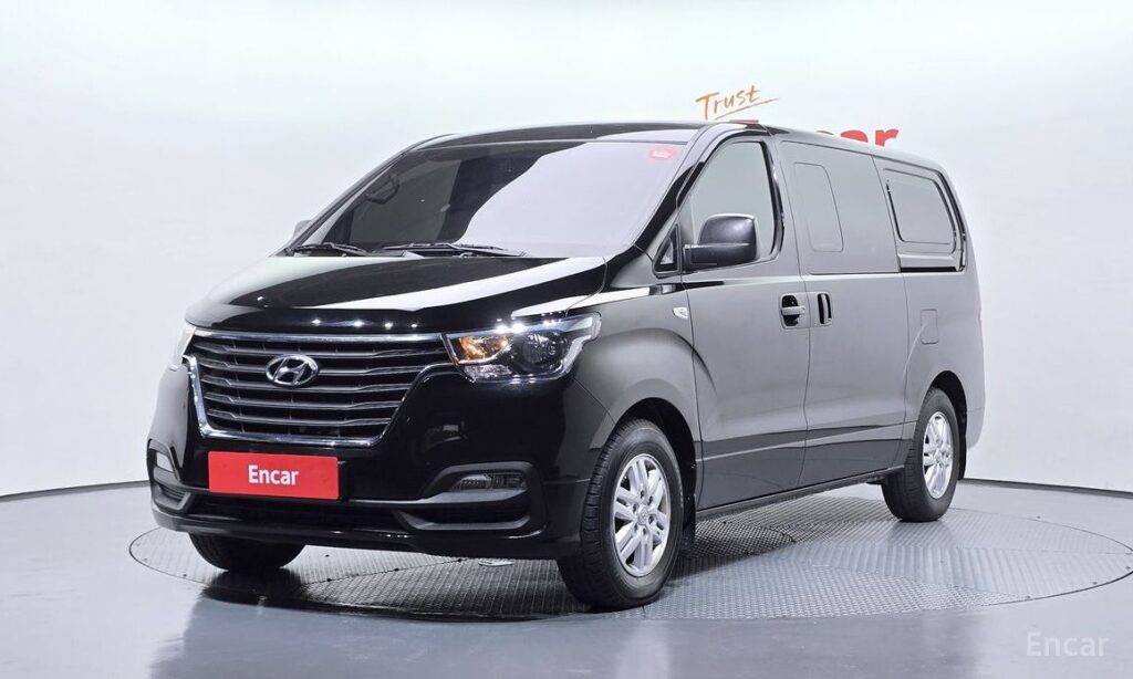 Hyundai Starex 2021