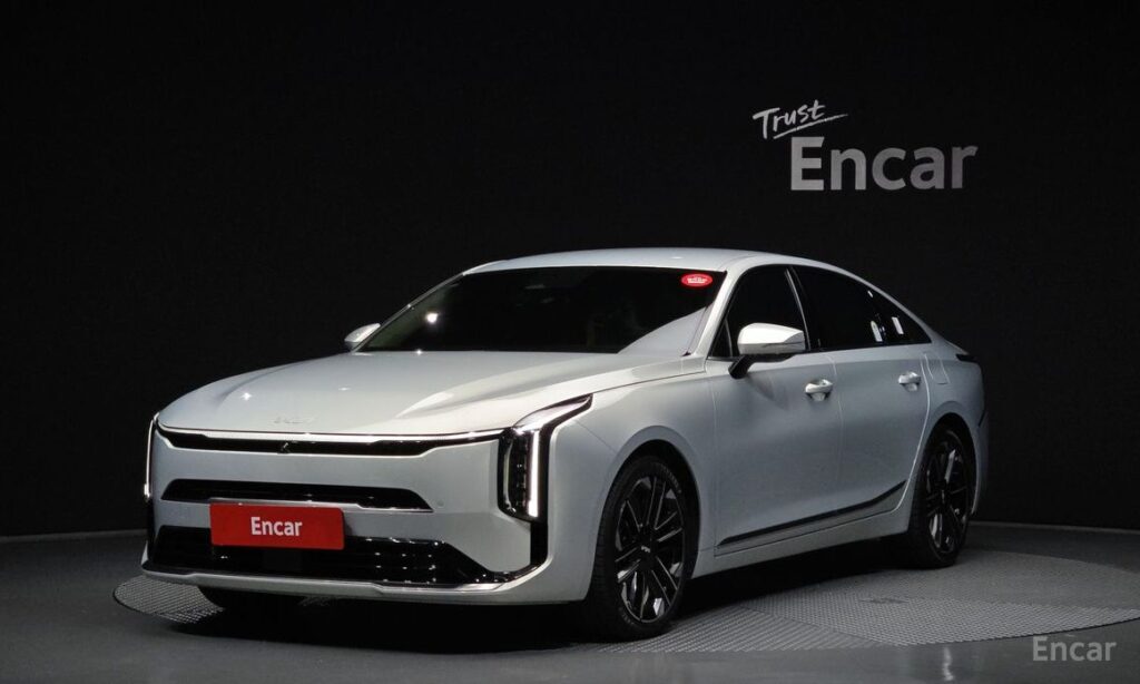 Kia K8 2025