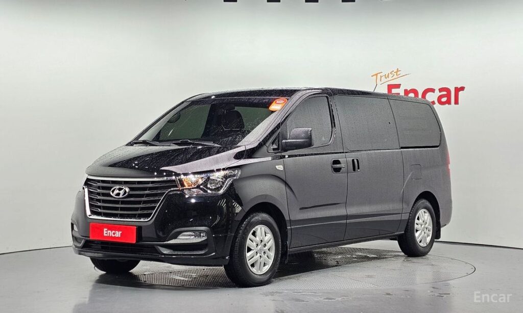 Hyundai Starex 2021