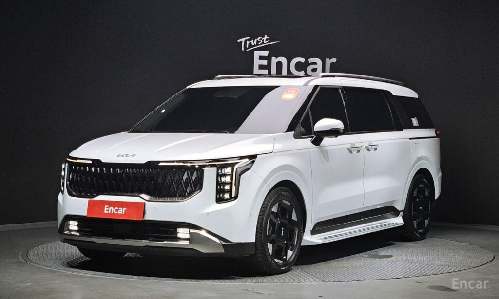 Kia Canival 2024