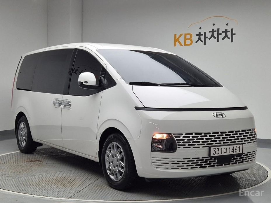 Hyundai Staria 2022