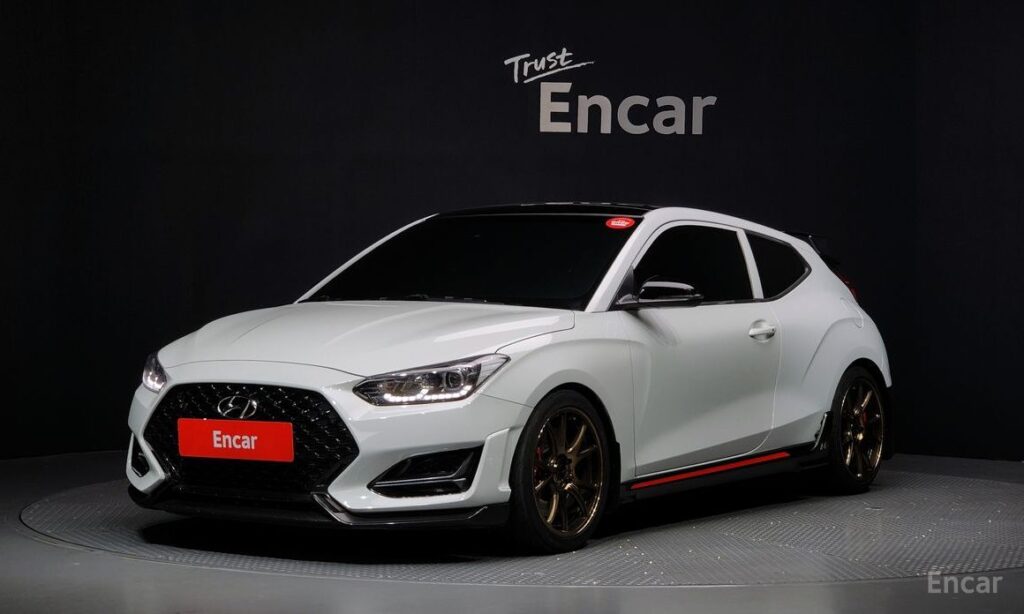 Hyundai Veloster 2021