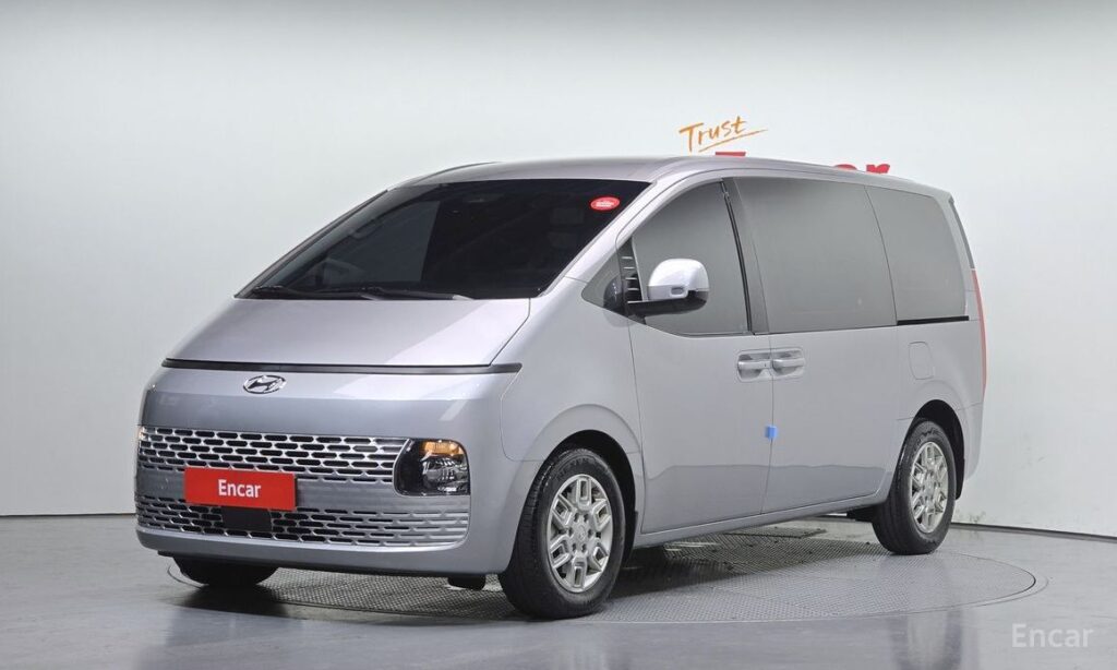 Hyundai Staria 2024