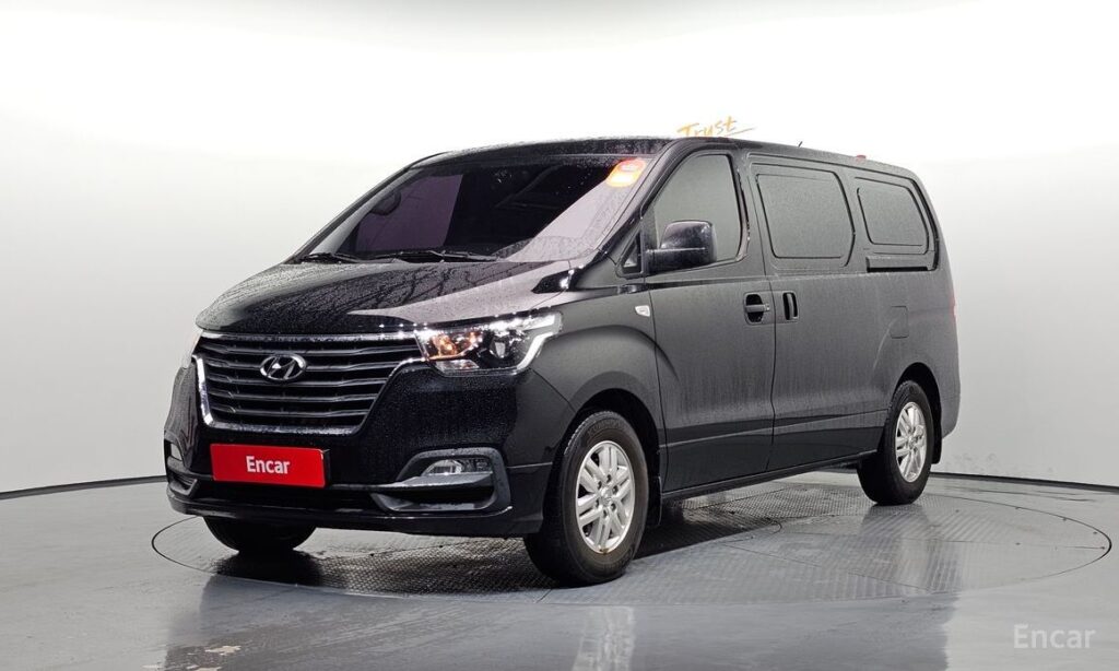 Hyundai Starex 2021