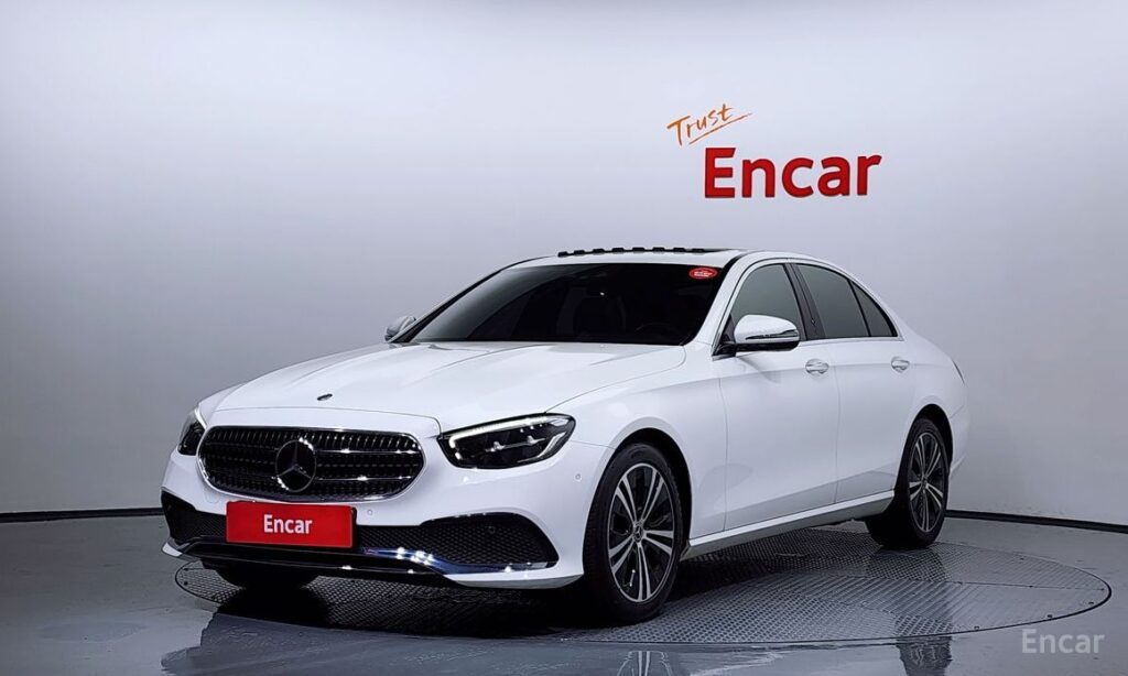 Mercedes-Benz E-Class 2021