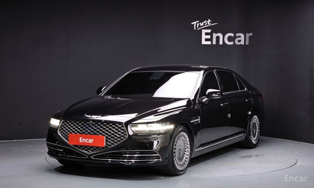 Genesis G90 2021