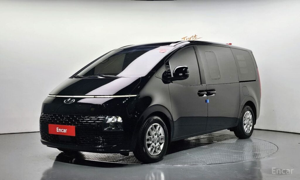 Hyundai Staria 2024