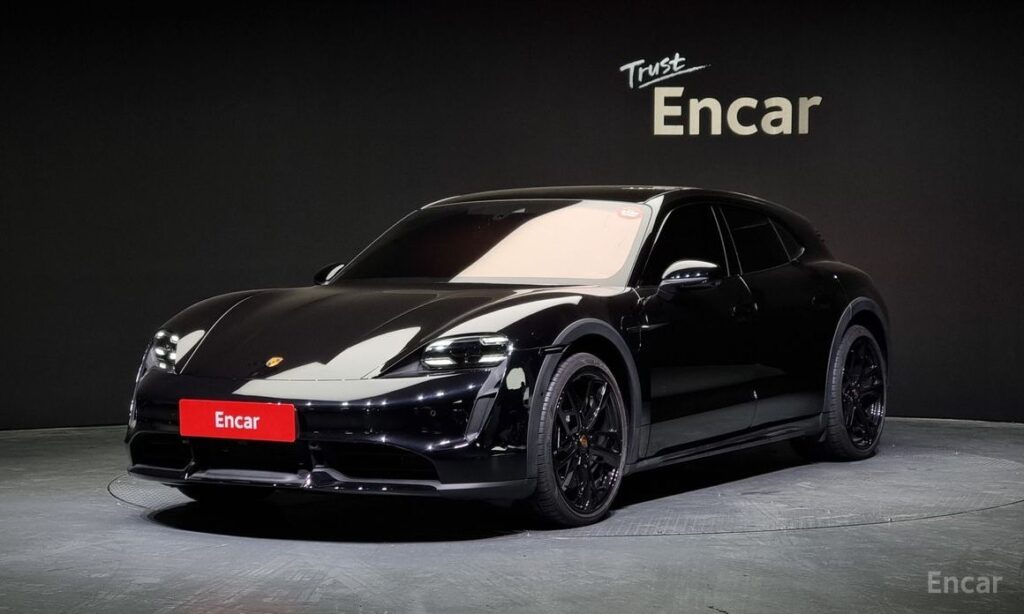 Porsche Taycan 2022