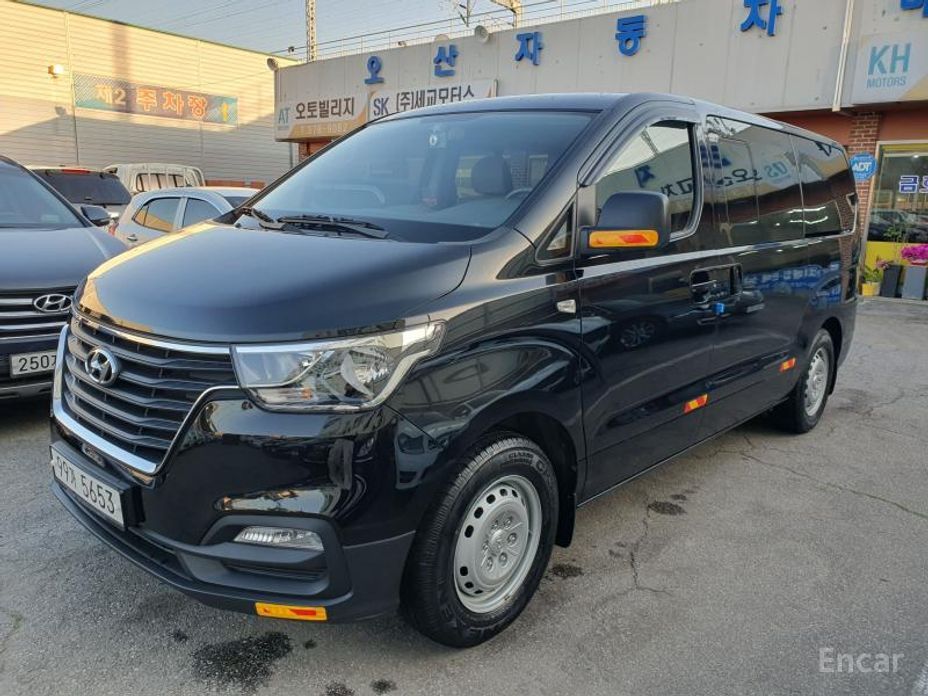 Hyundai Starex 2021